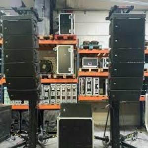 Système Sonorisation  complet RCF à louer Abu Dhabi